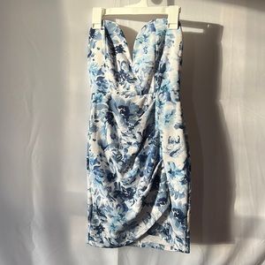 Women’s floral, strapless mini bodycon wrap dress